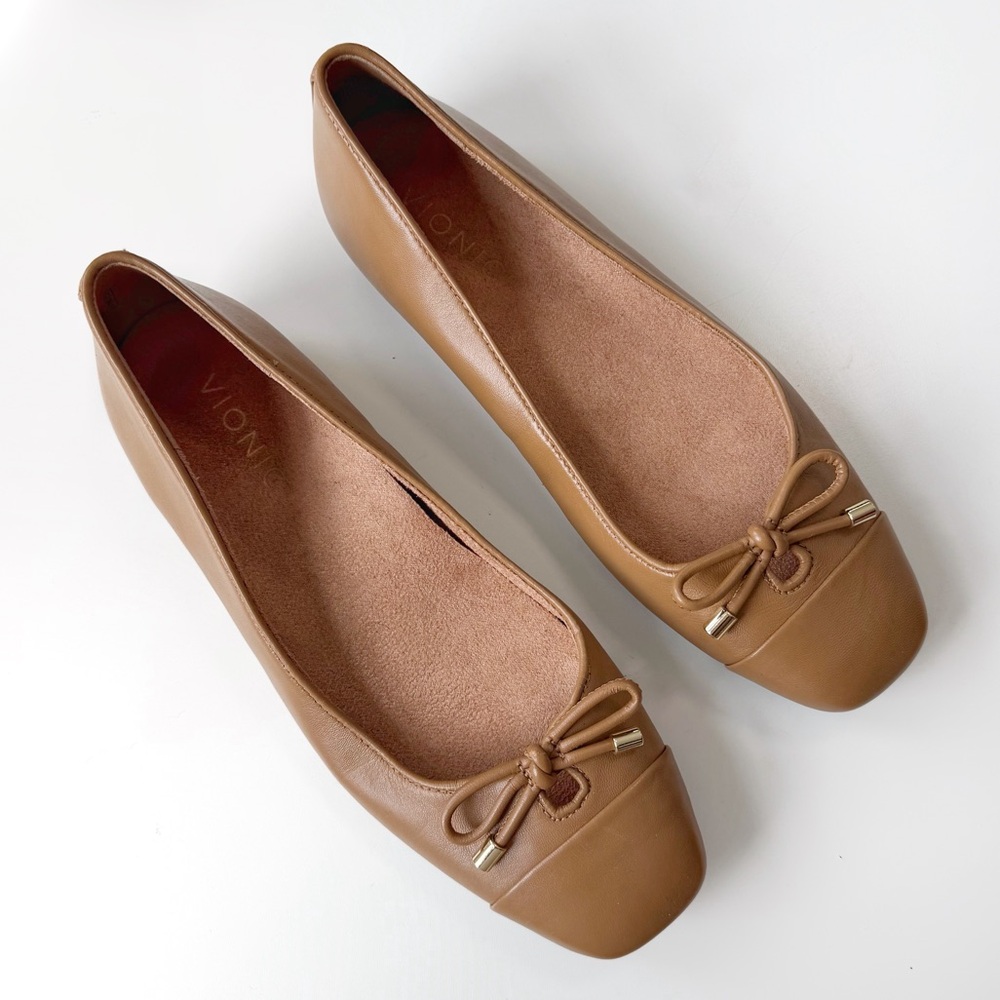 NEW Vionic Klara Camel Flats Square Toe Ballerina Flats Leather Minimal Modern